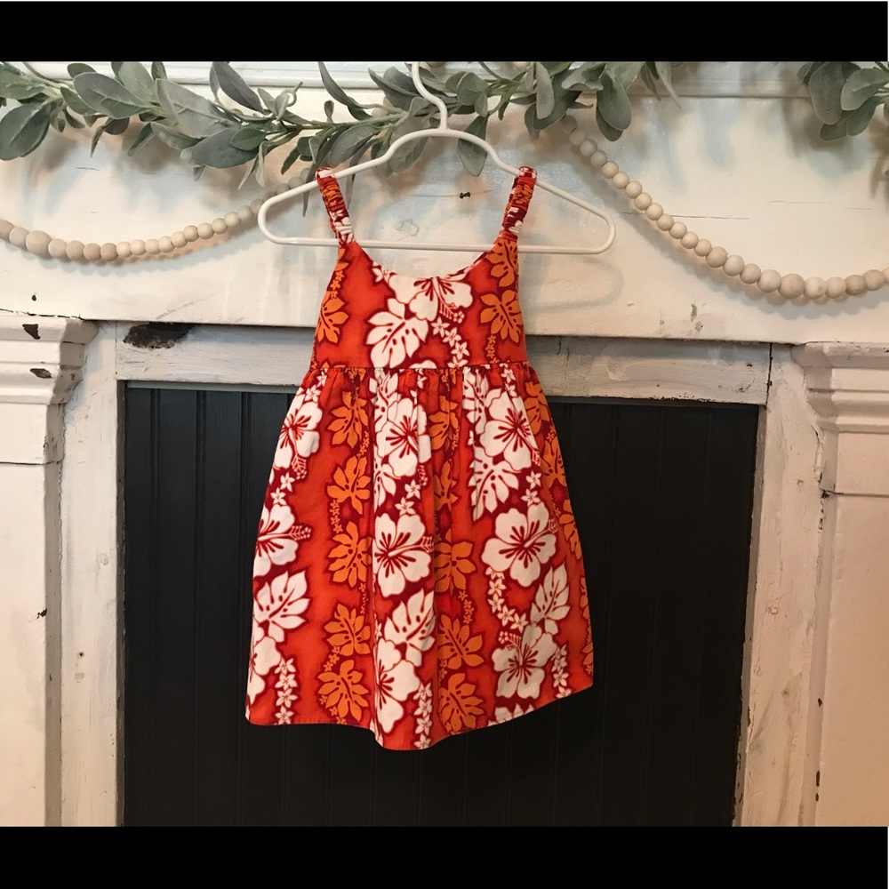 Hawaiian dress
